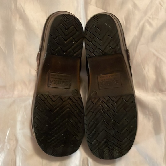 Sanita brown snakeskin print clogs​ - Picture 5 of 6